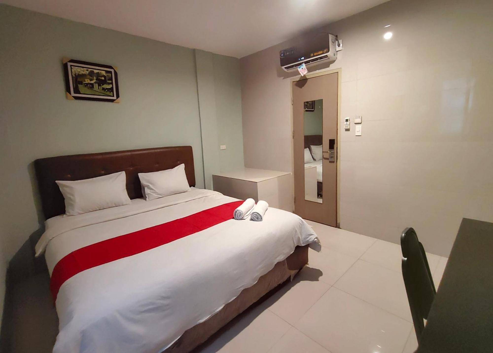 Permata Inn Medan Luaran gambar